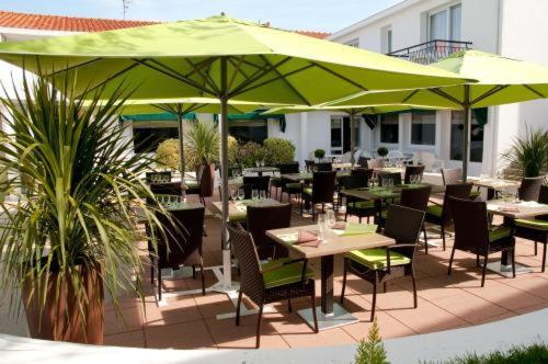 Hotel Le Robinson Saint-Jean-de-Monts Exterior foto